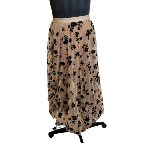 Chicwish Caramel 3D Posy Tulle Skirt – Embroidered Mesh Midi | Size S/M - Picture 9 of 10
